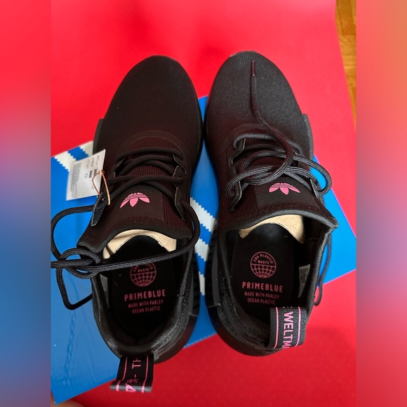 adidas Originals NMD_R1 Primeblue (Brand New) - Picture 6 of 10
